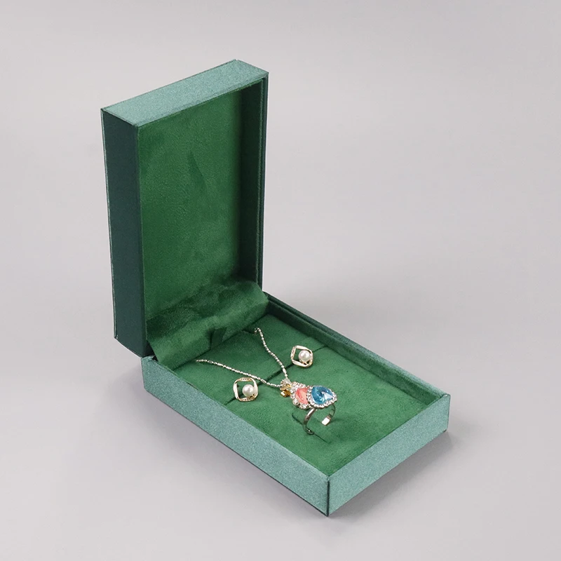 high quality  green velvet  cover plastic frame ring earring necklace bangle bracelet half set jewelry packaging box custom LOGO