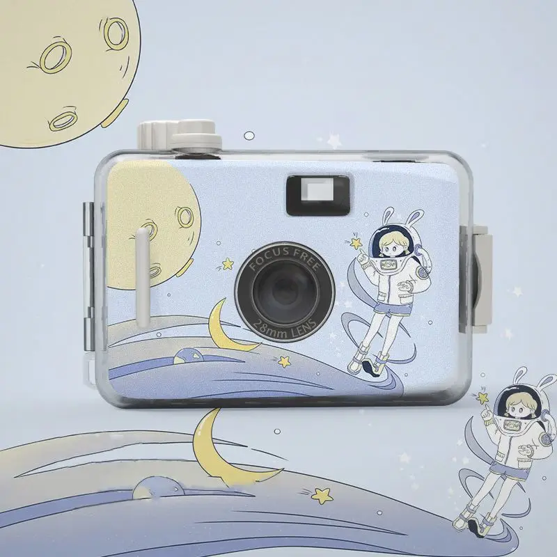 Vintage Point-and-shoot reusable film roll camera with waterproof camera case