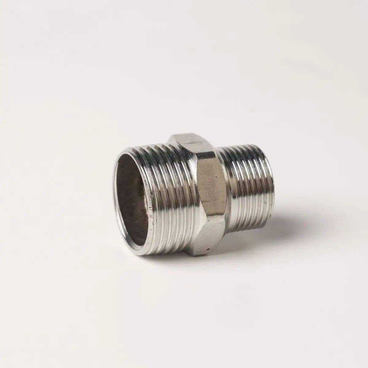 Internal Thread Threaded Casing Multiple Types Of Pipe Fittings Stainless Steel Straight Coupling Head Straight Pipe Connector