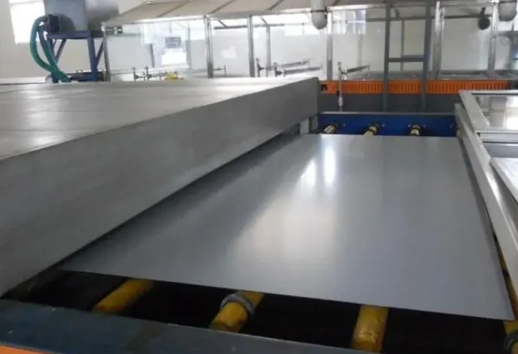 Hot Selling Wholesale Factory Price Customized Aluminum Mirror Tempered Mirror Glass for Furniture Mirrors