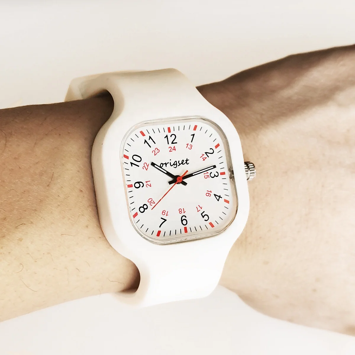 Own logo printed Silicone Medical 24 hours military time big numbers white nurse watches with seconds hands watches no minimum