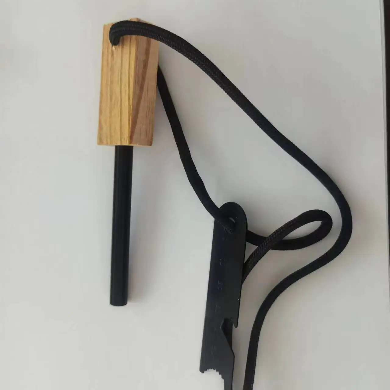 WHOLESALE CUSTOM EMERGENCY FLINTSTONE FIRE STEEL  MAGNESIUM LIGHTER FLINT WOOD HANDLE FIRE STARTER