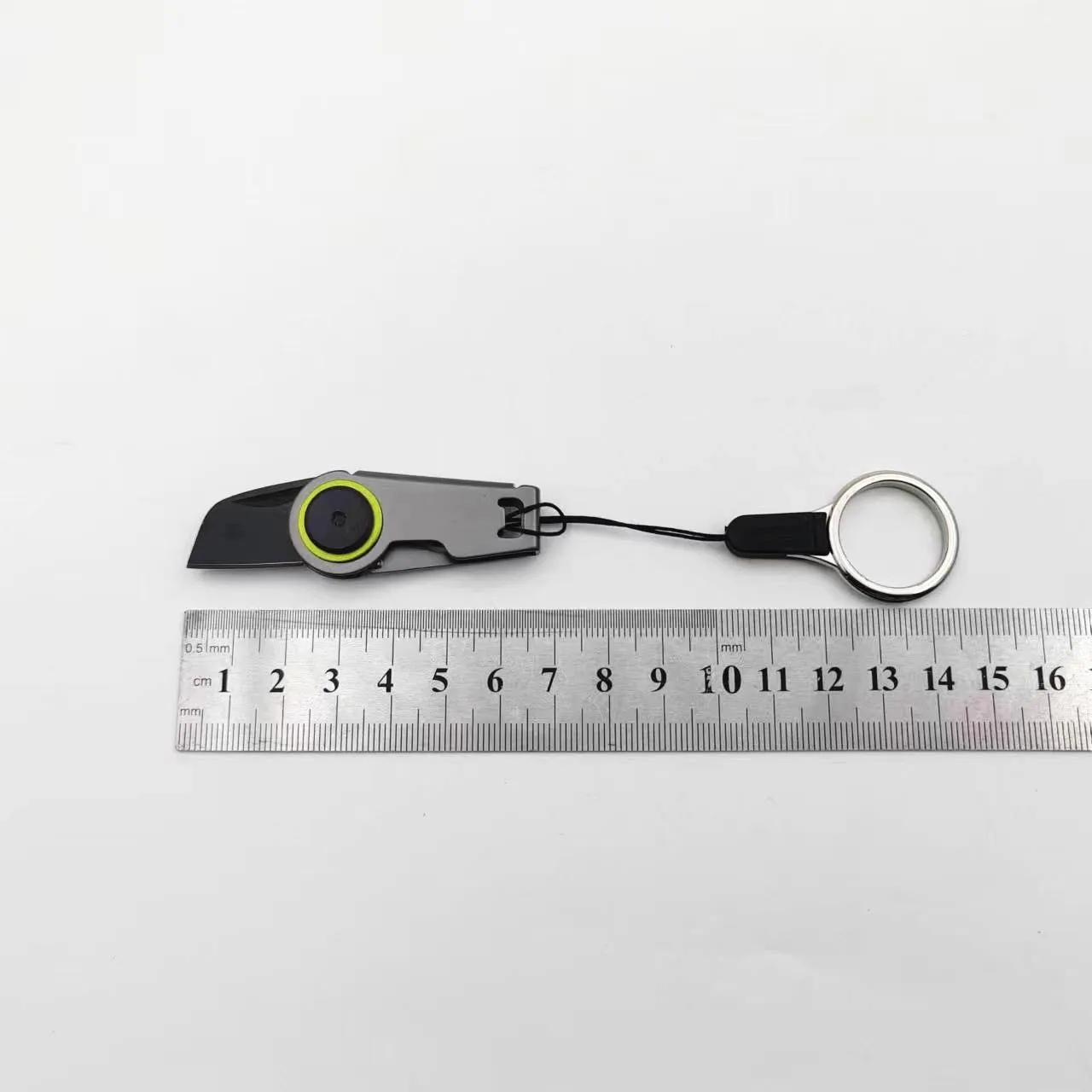 Outdoor Portable keychain Zipper Knife Tiny Box Opener Cutter Folding EDC Mini Pocket Knife