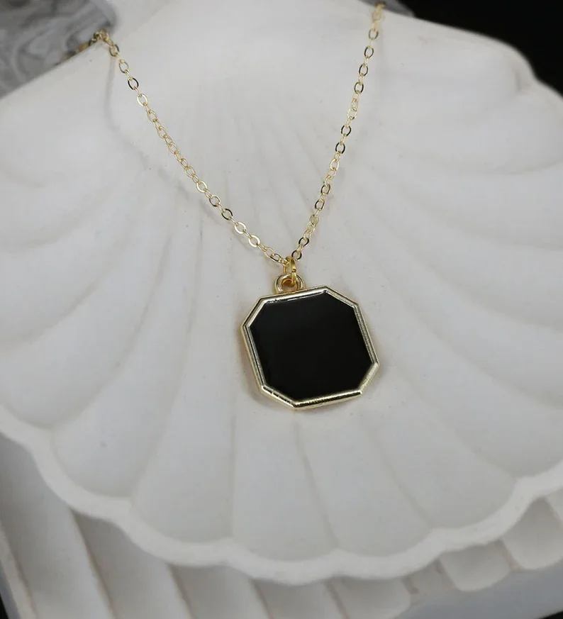 Hongtong Jewelry Personalized Magic Heated Necklaces Stainless Steel Custom Photos Women Christmas Engagement Gift