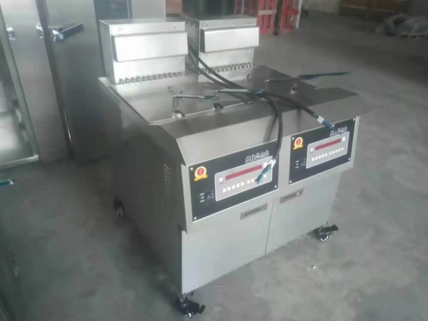 Two-cylinder Gas Fryer Top Sale High Quality And Lower Price Double Tank 60~200 Temperature Range Churro