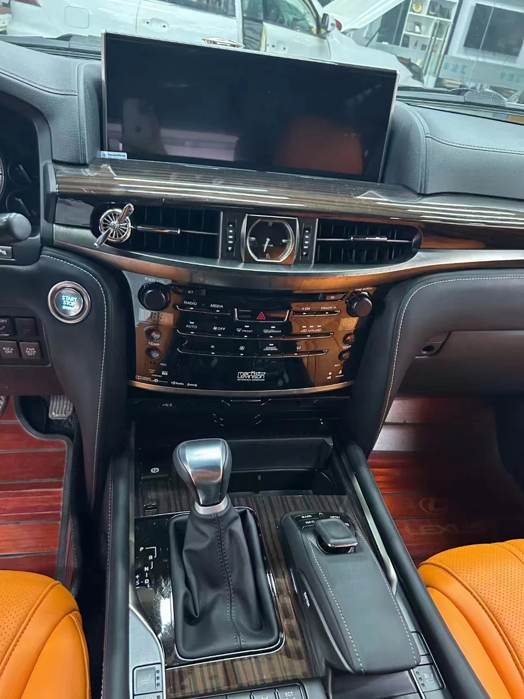 Car interior parts Modified cluster instrument panel Dashboard Console For LEXUS LX570 Interior package 2008-2015 upgrade 2021