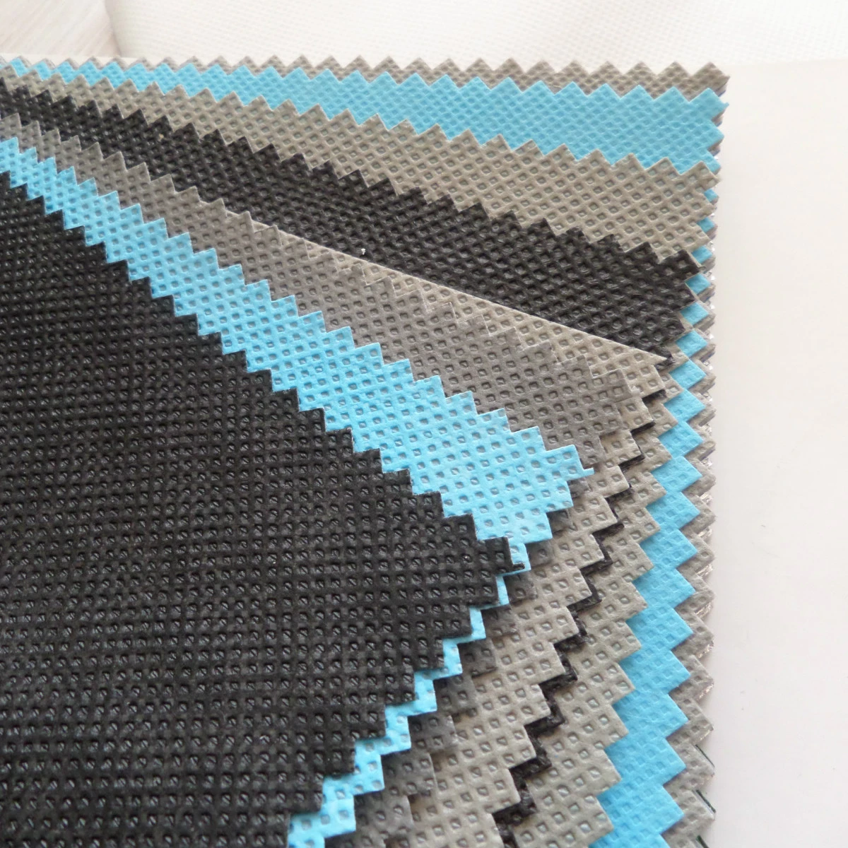Waterproof Breathable roofing felt membrane/water vapor permeable underlay