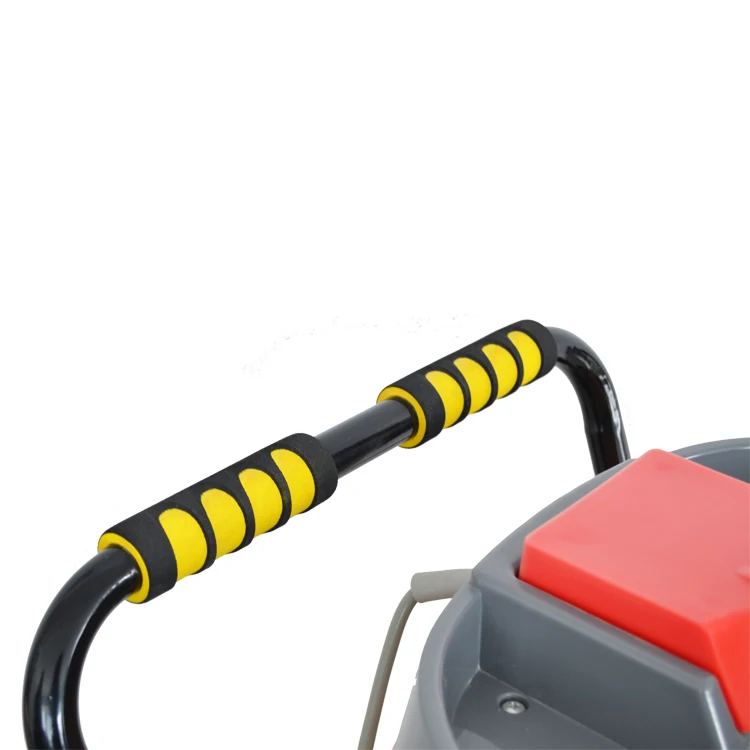 Industrial use Wet&Dry vacuum cleaners 70L capacity 2 motors  2400W