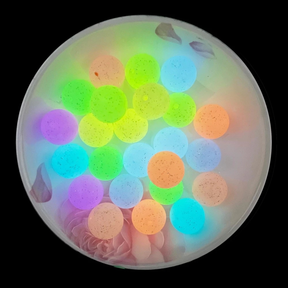 2024 New Custom Beads Glitter Glow In The Dark Fluorescent Silicon Round Beads For Pens Lanyard 15mm Silicone Beads Wholesale