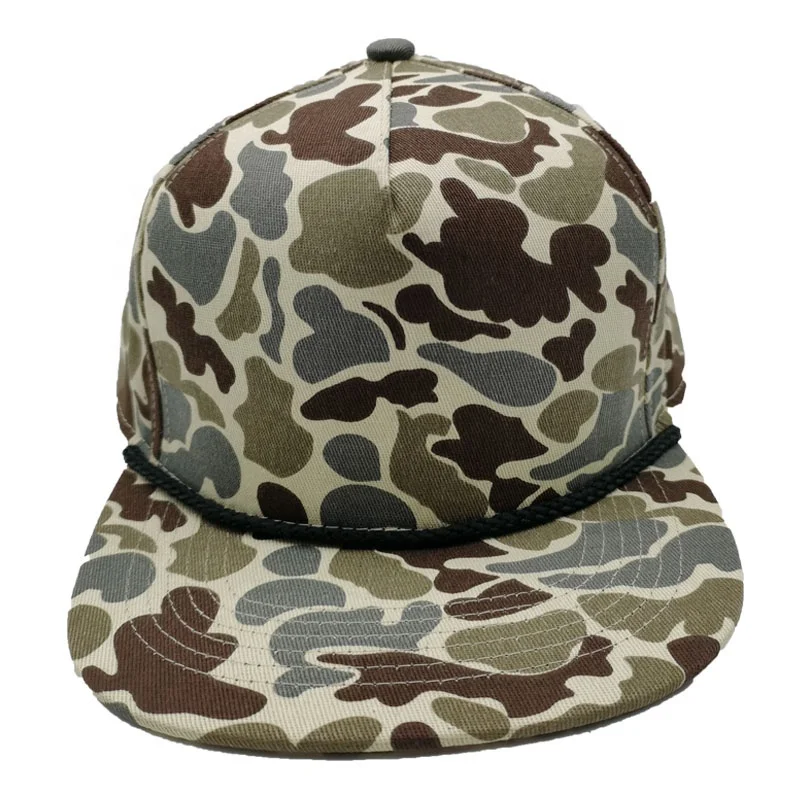 Оптовая продажа изготовленным на заказ логосом однотонная 5 панель Camo Snapback кепки