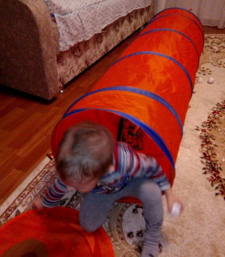 children crawling folding tunnel kids play tunnel tent
