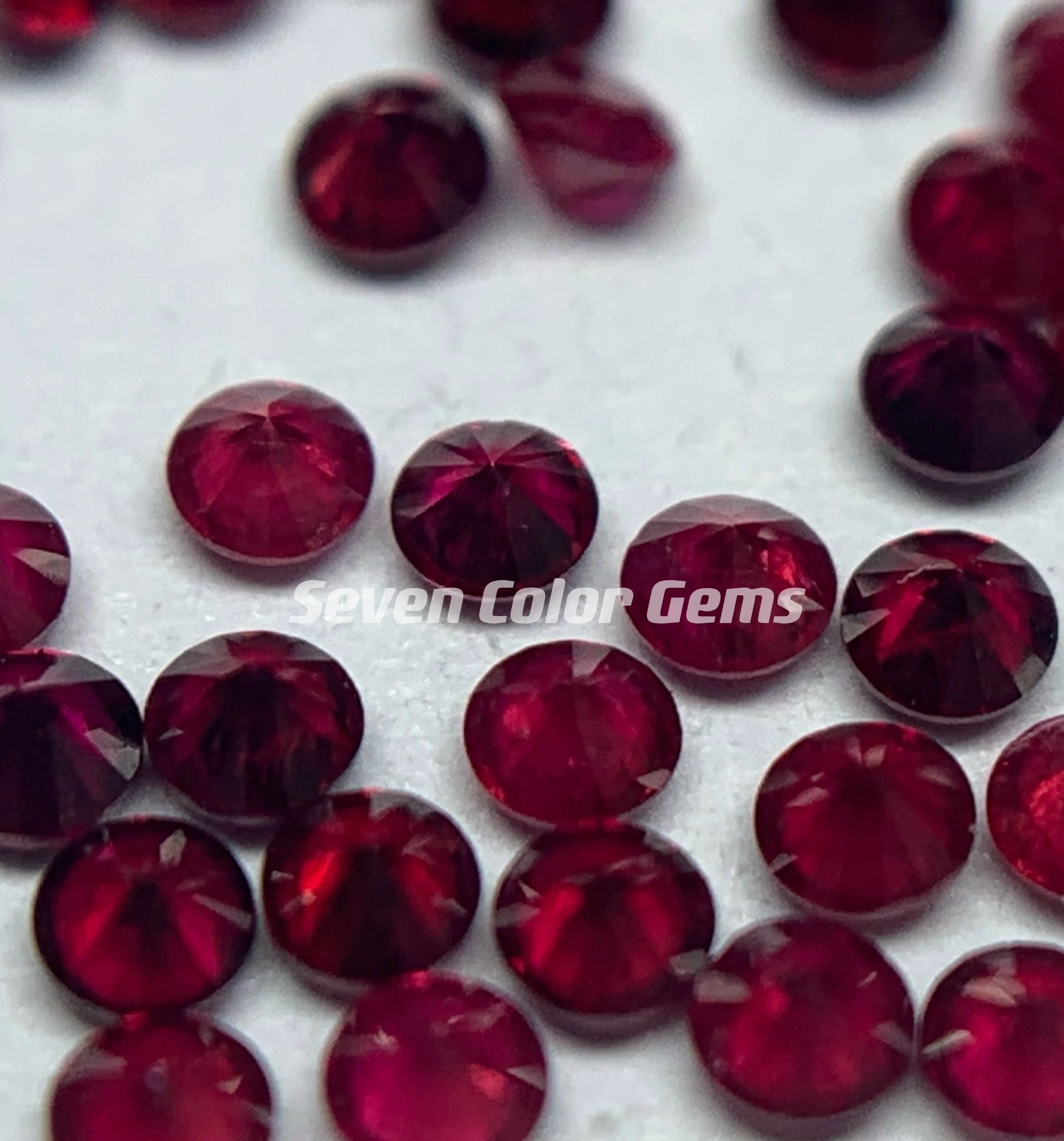 0.8-1.4mm Ruby Gemstone Blood Red Ruby Red Rose, Round Shape High quality stone ruby , Luxurious gems, price per carat.