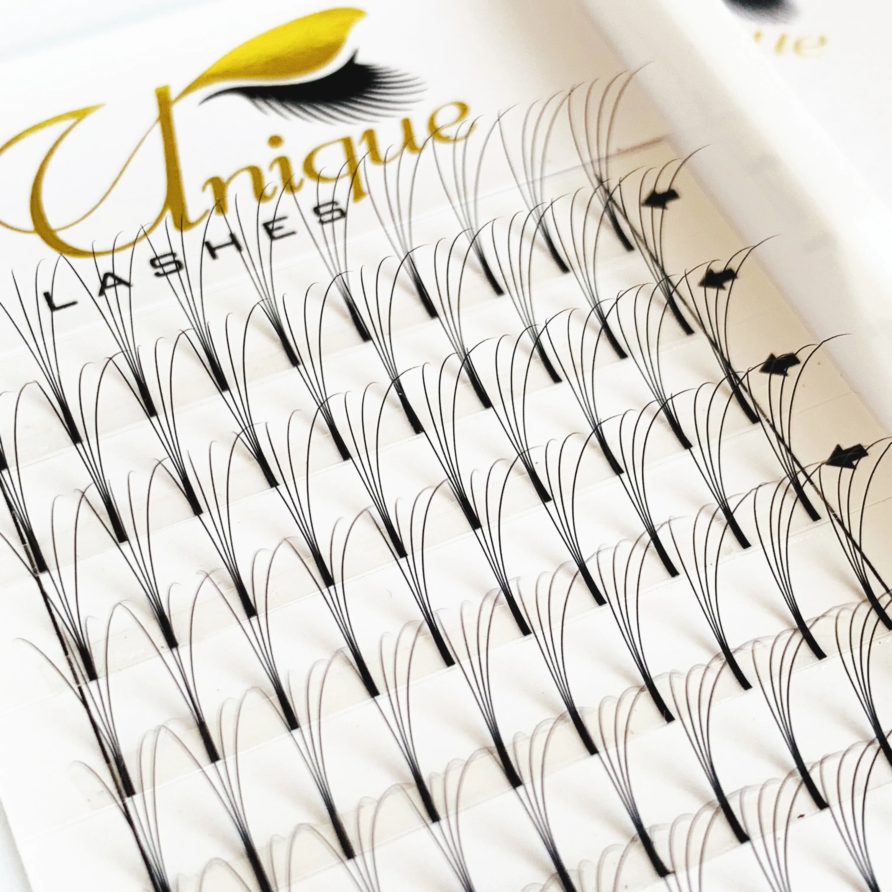 Cashmere handmade premade volume fans long stem 3d 4d 5d 6d C D curl 8-15mm premade fan eyelash extension 7d 8d 9d silk lashes