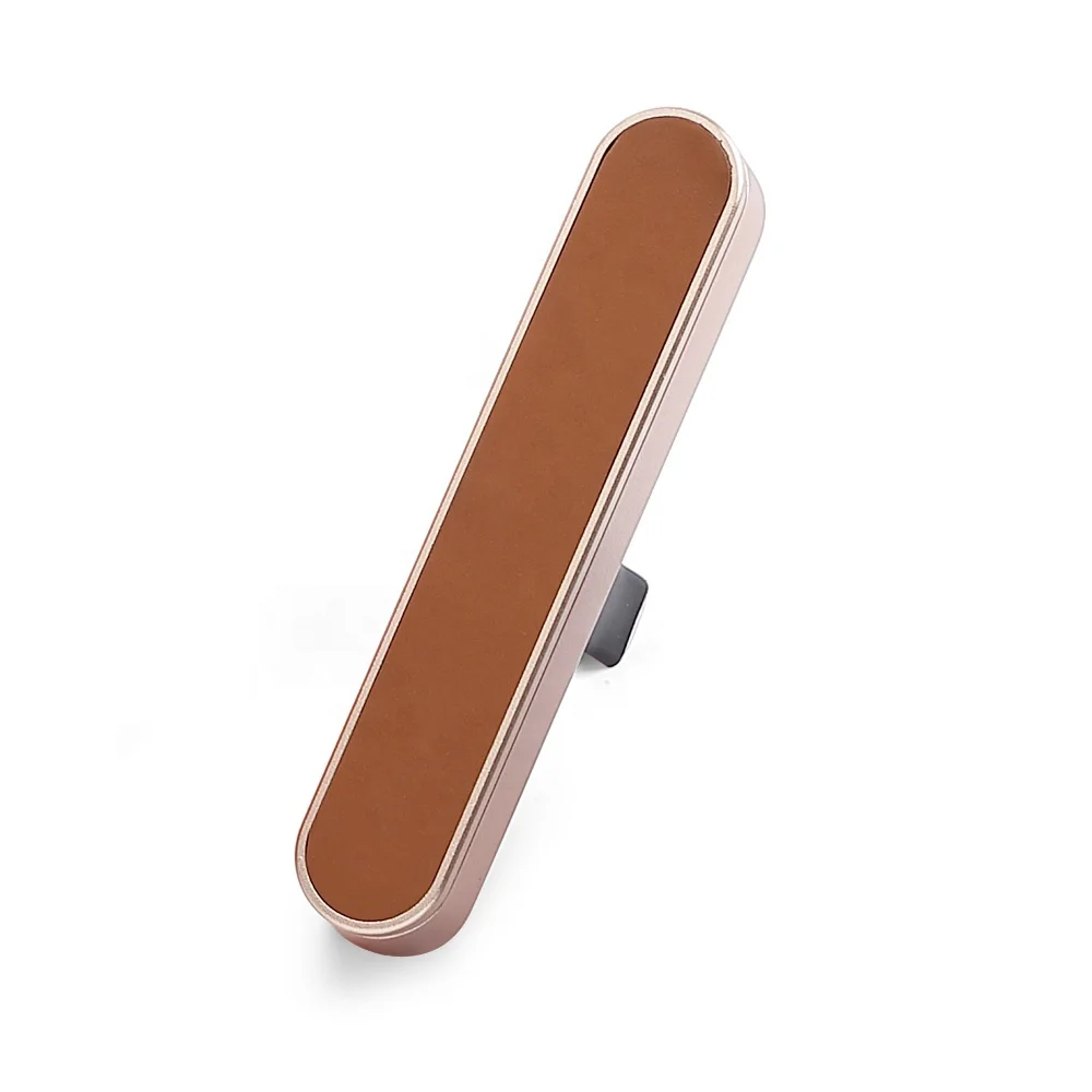 New Design Leather Car Logo Perfume Scent Diffuser Perfume Car air freshener Vent Clip