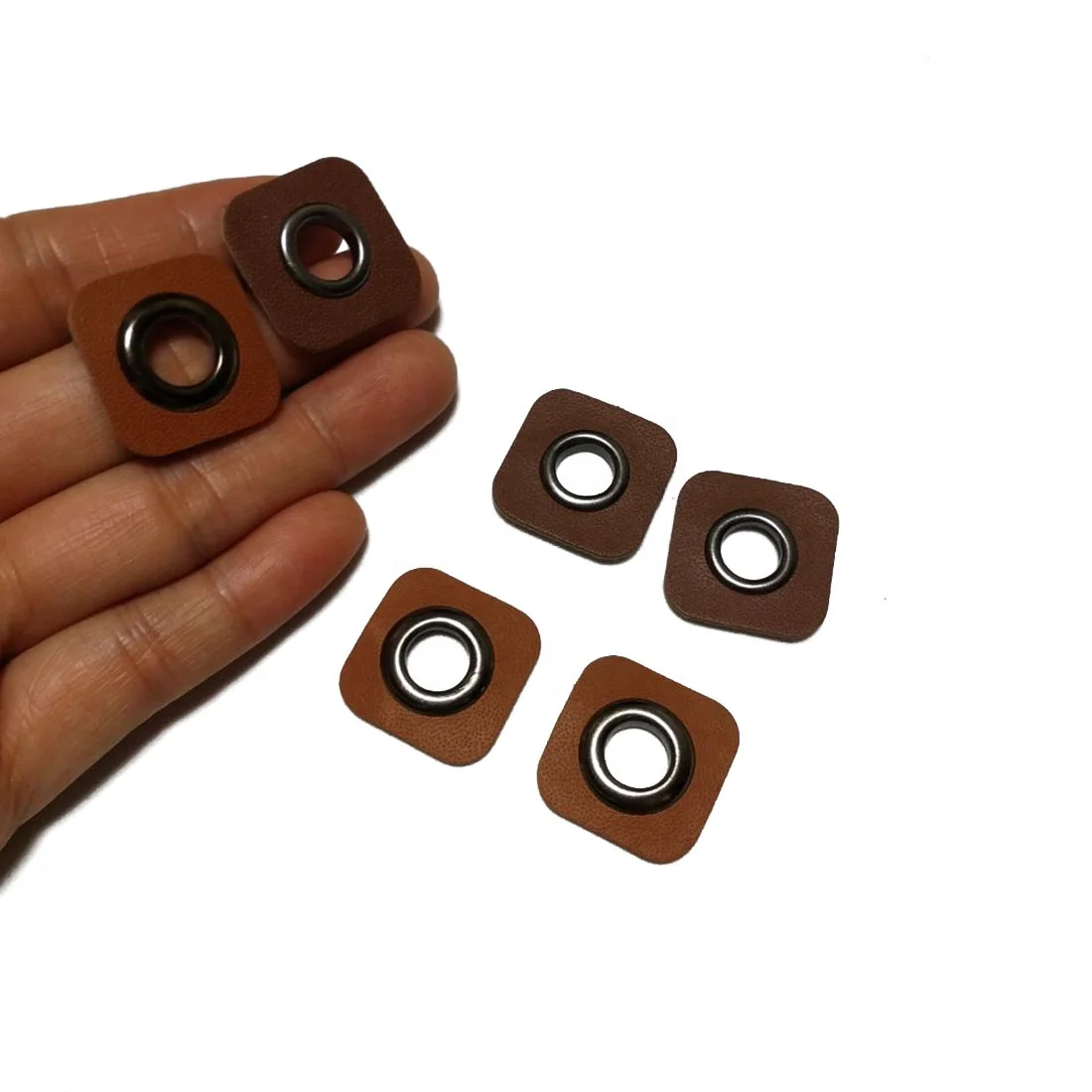 
High Quality Best Price 22MM Round Eyelet Metal Badge Eyelet For Clothing Leather Eyelets 