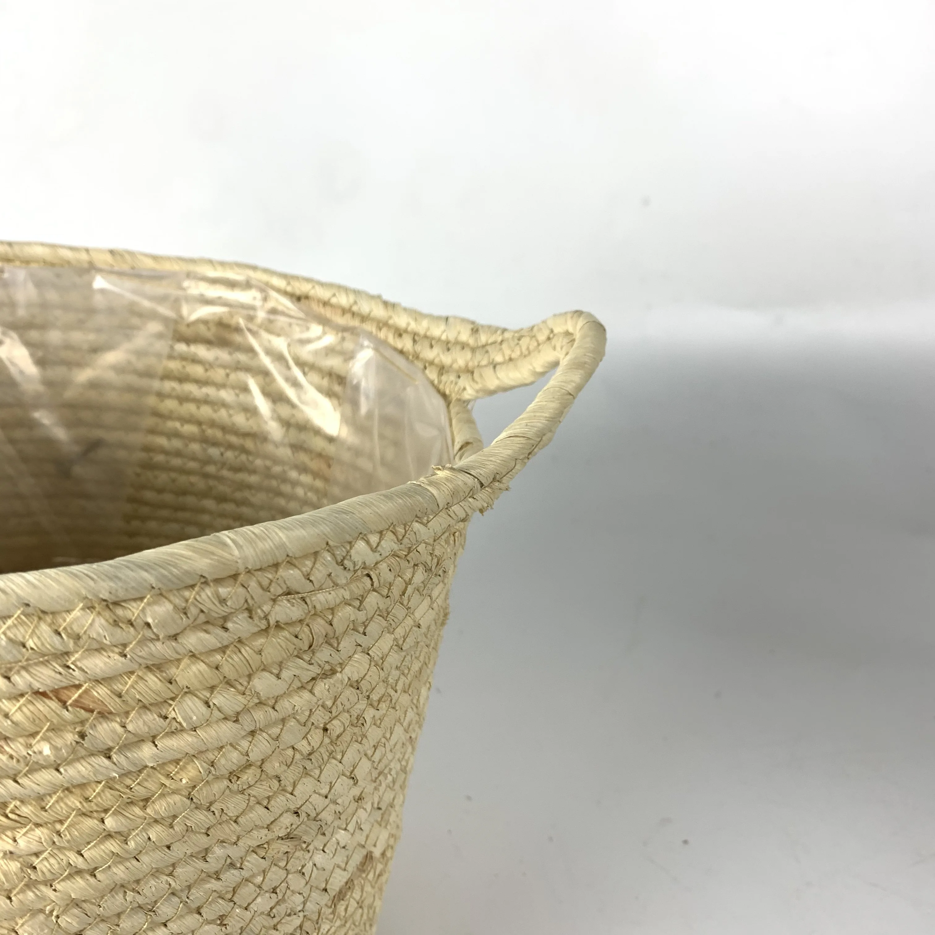 New design wholesale outdoor grass weaved baskets artificial plant flower pot for decoration