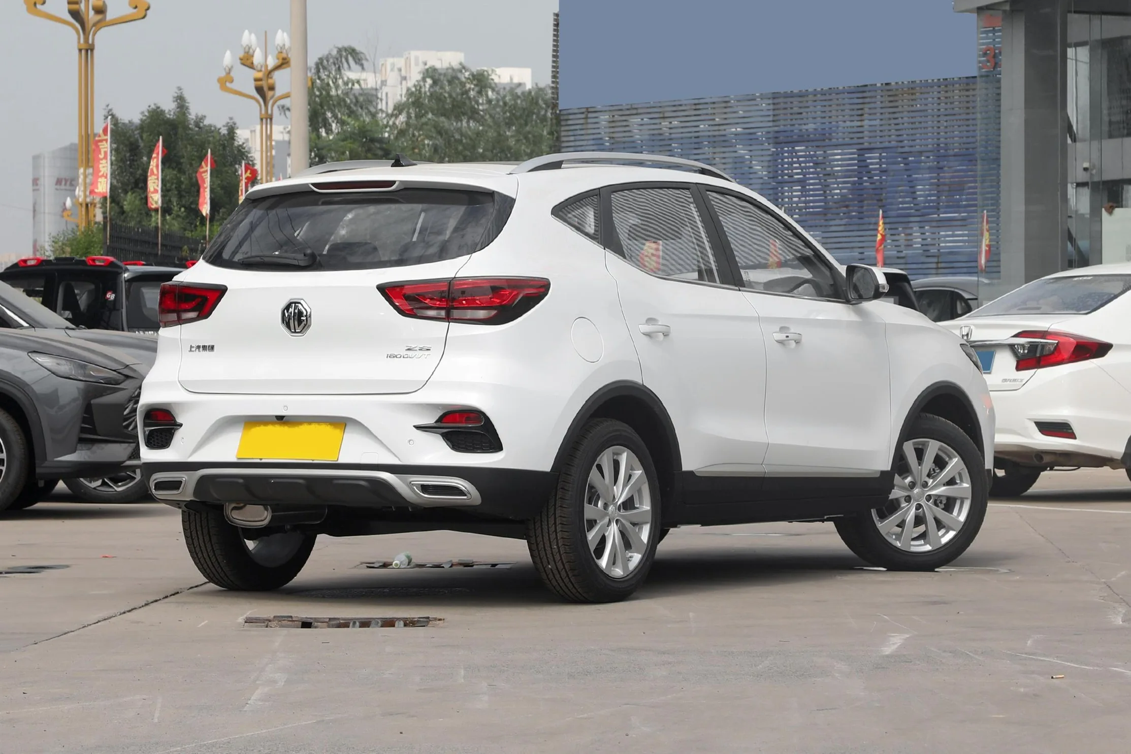 MG ZS 2022 Qualified Suppliers 1.5L CVT LED Camera Electric Leather Multi-function Suv Cars 4x4 Atv 4x4 Automatic Faw Car 2024