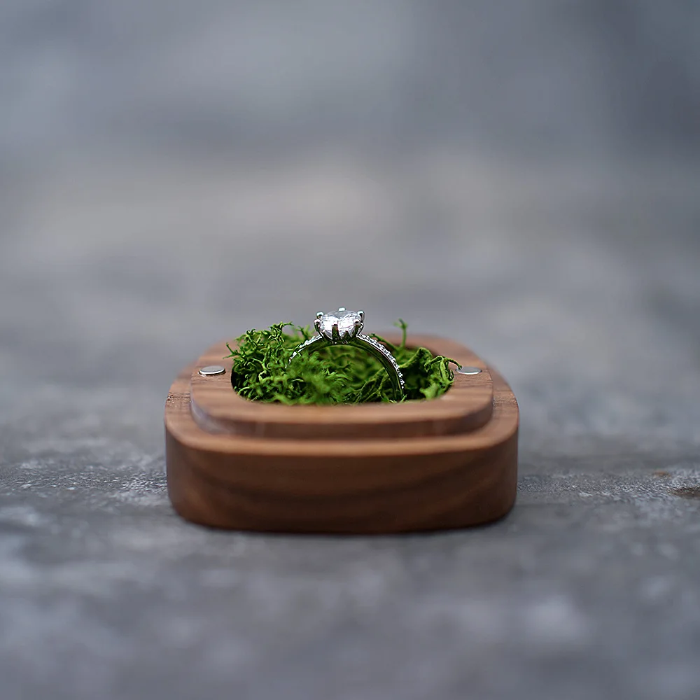 Square Shape Magnet Sealing Black Walnut Jewelry Packaging Box Wedding Ring Box With Custom Laser Logo