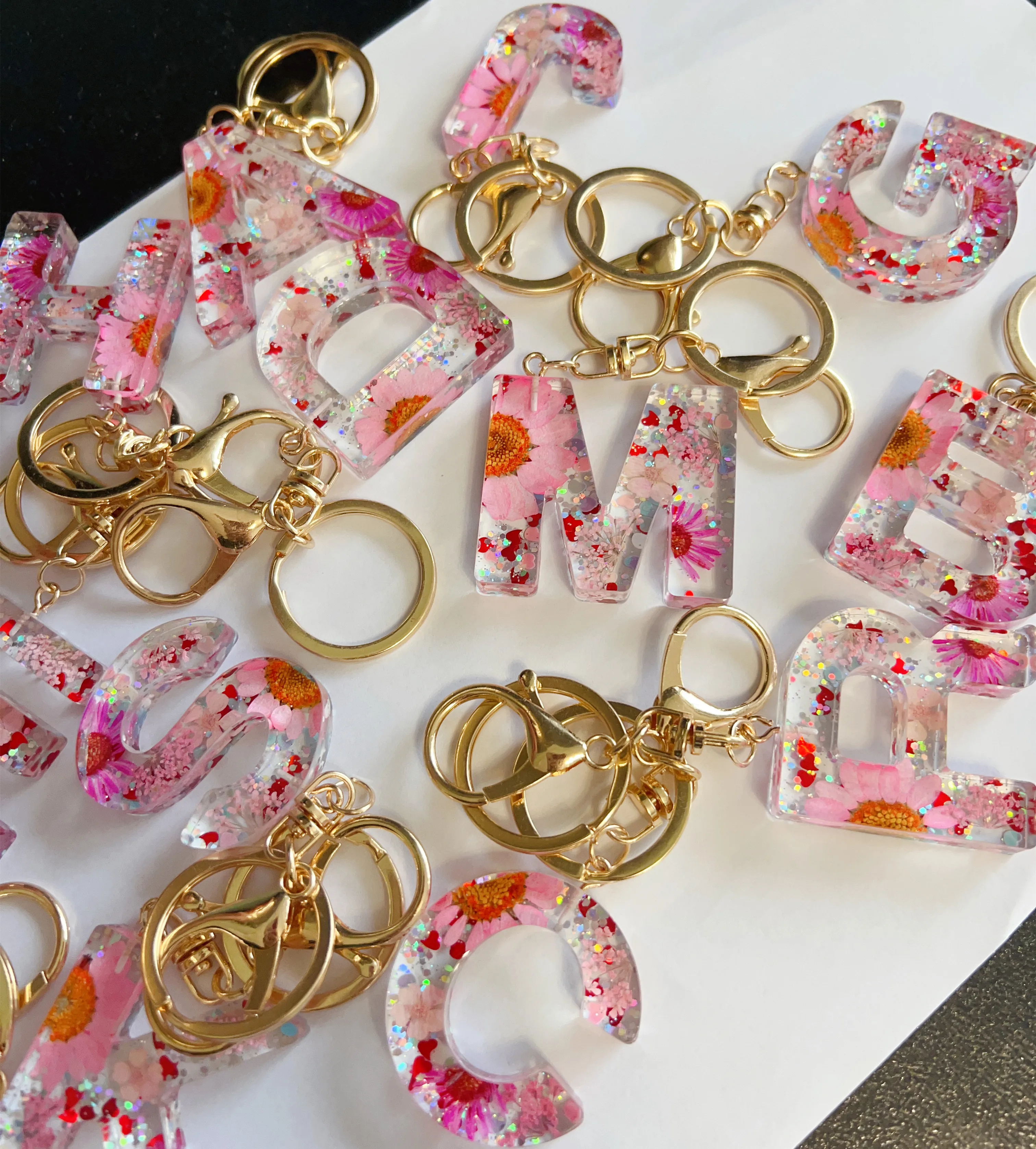 Acrylic epoxy Initial Resin 3D Lettering Gold Ring Accessories Keychain  Kpop wallet keychain Couple car Keychains