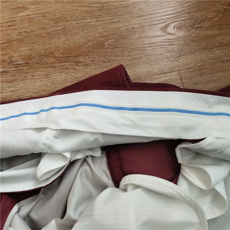new fashion design beige  corduroy 2022 slim fit casual fashion men pants skinny fit man stripe design trousers