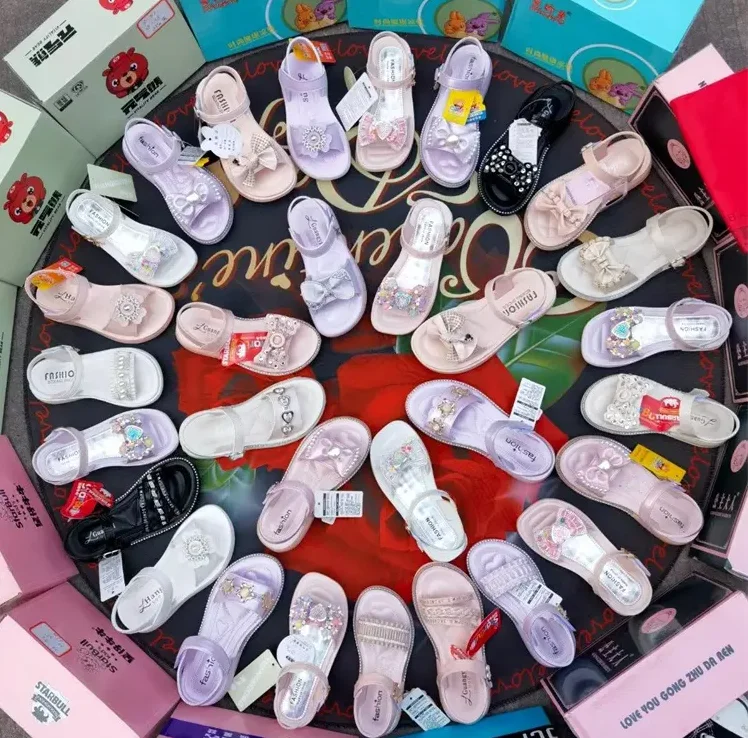 Wholesale Used high quality bales of second hand branded shoes in bulks mixed styles for women and men apparel stock