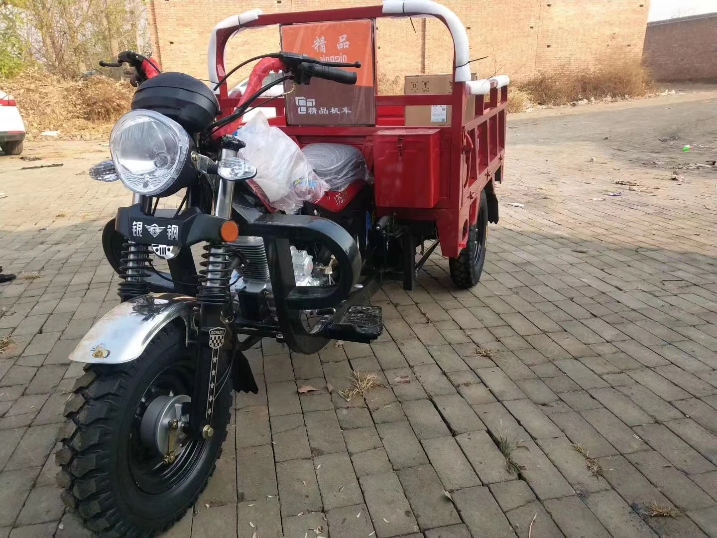 3 Wheel Motorcycle Gasoline Petrol 150cc, 200cc, 300cc Three Wheel Motorcycle For Farm Use With High Quality