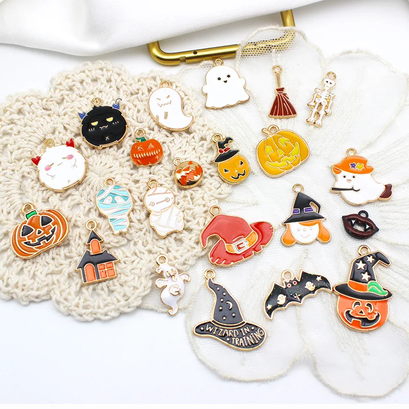 Wholesale Q Edition Halloween accessories diy accessories Alloy Ghost Pumpkin Witch hat pendant Charm Pendant jewelry