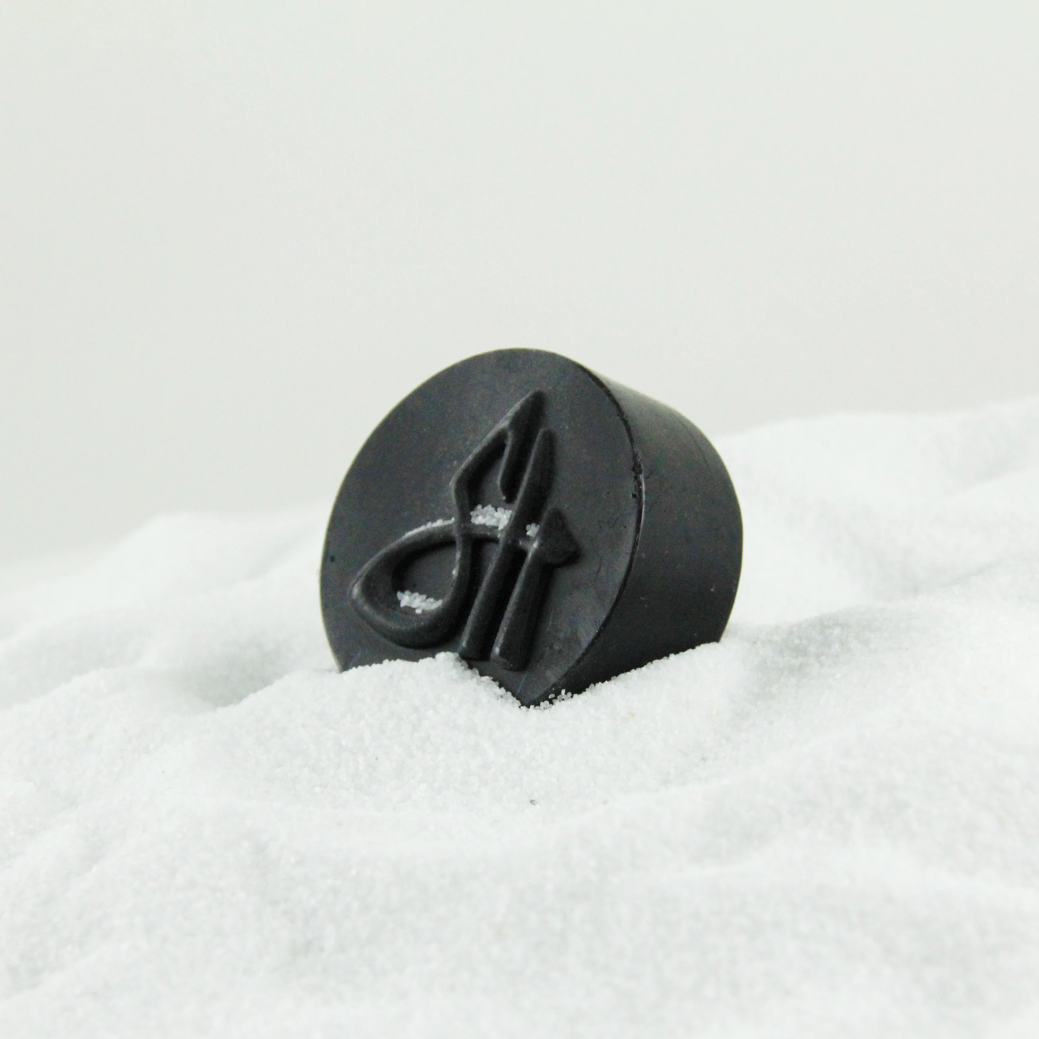 Custom Round Wax skateboard  all kinds of shaped custom skate tool