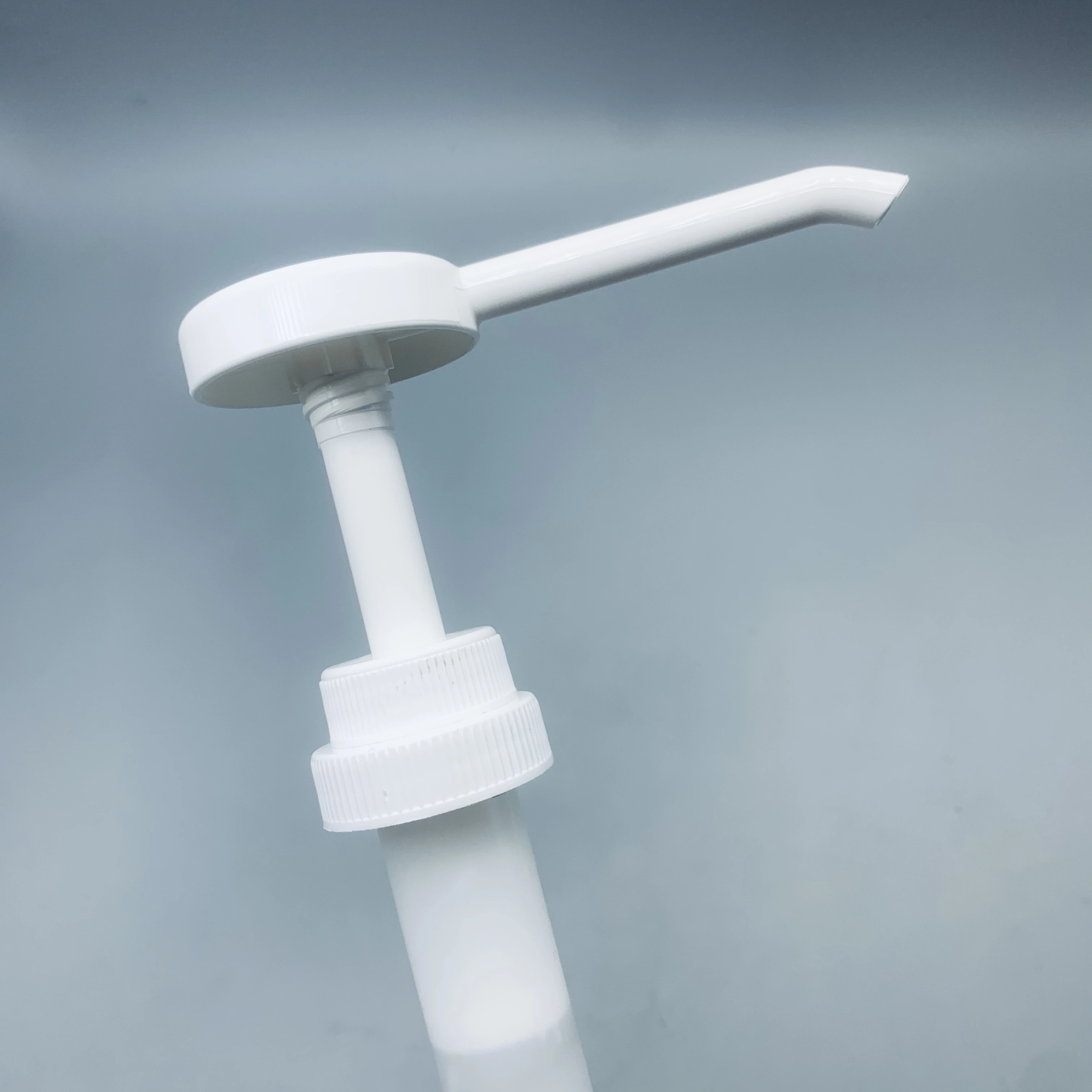 UK30-3  Elevate Your Drink Making Process with a Premium Quality Syrup Pump Head