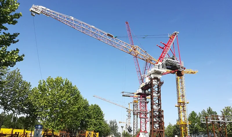  Professional Manufacture Excellent Lifting Performance Construction Small Jib Luffing Tower