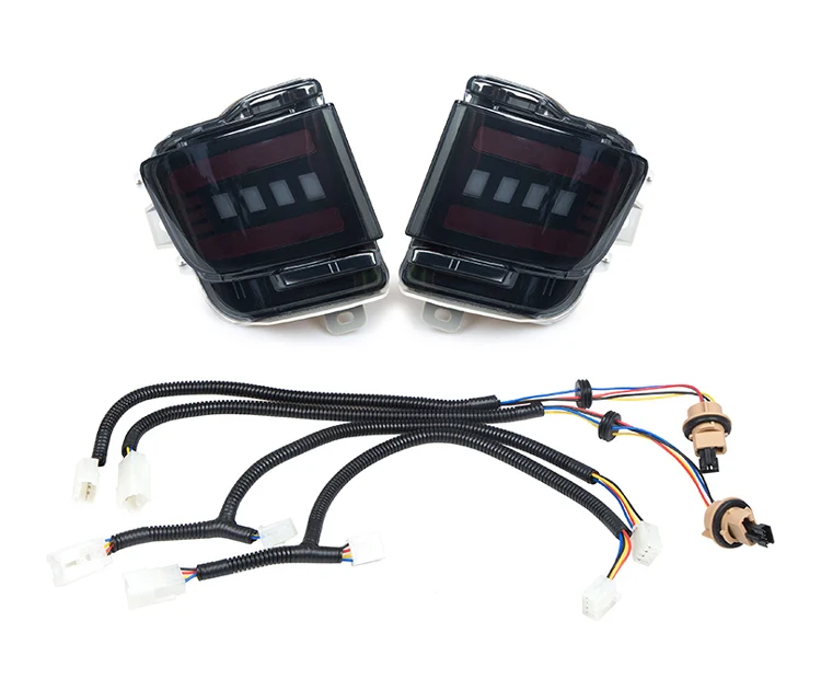 Auto Car Rear LED Fog Lighjt for Land Cruiser 2018 2019 2020 LC200