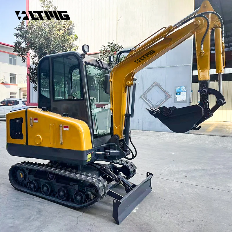 LTMG Hot Sale Hydraulic Joystick Controller 2.5TON Model Crawler Excavator With Closed Cabin