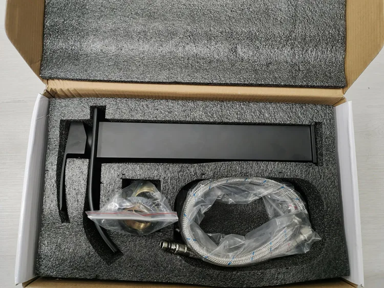 Packaging-Image1-faucet.jpg