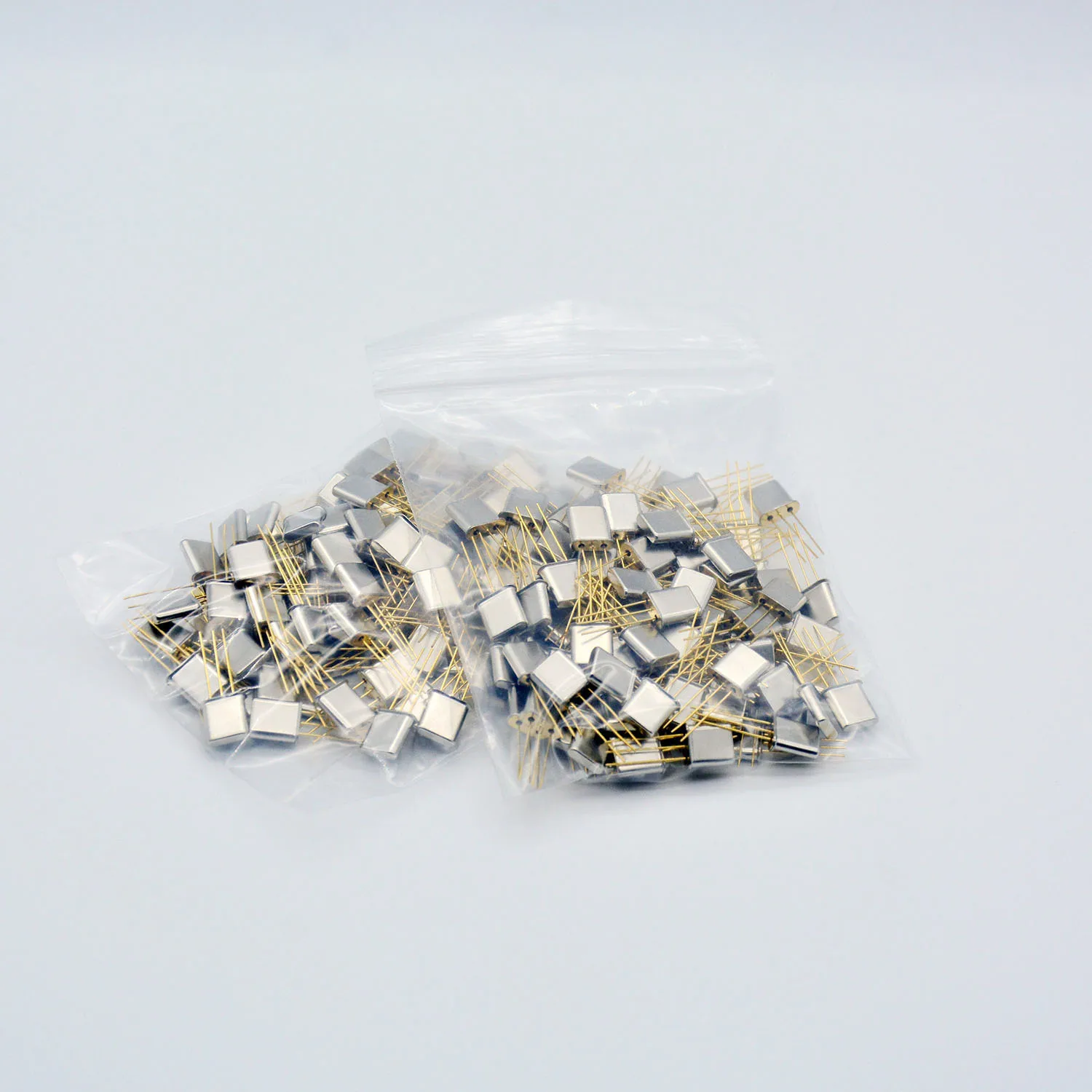HC-49T 10.7MHz Monolithic crystal filter