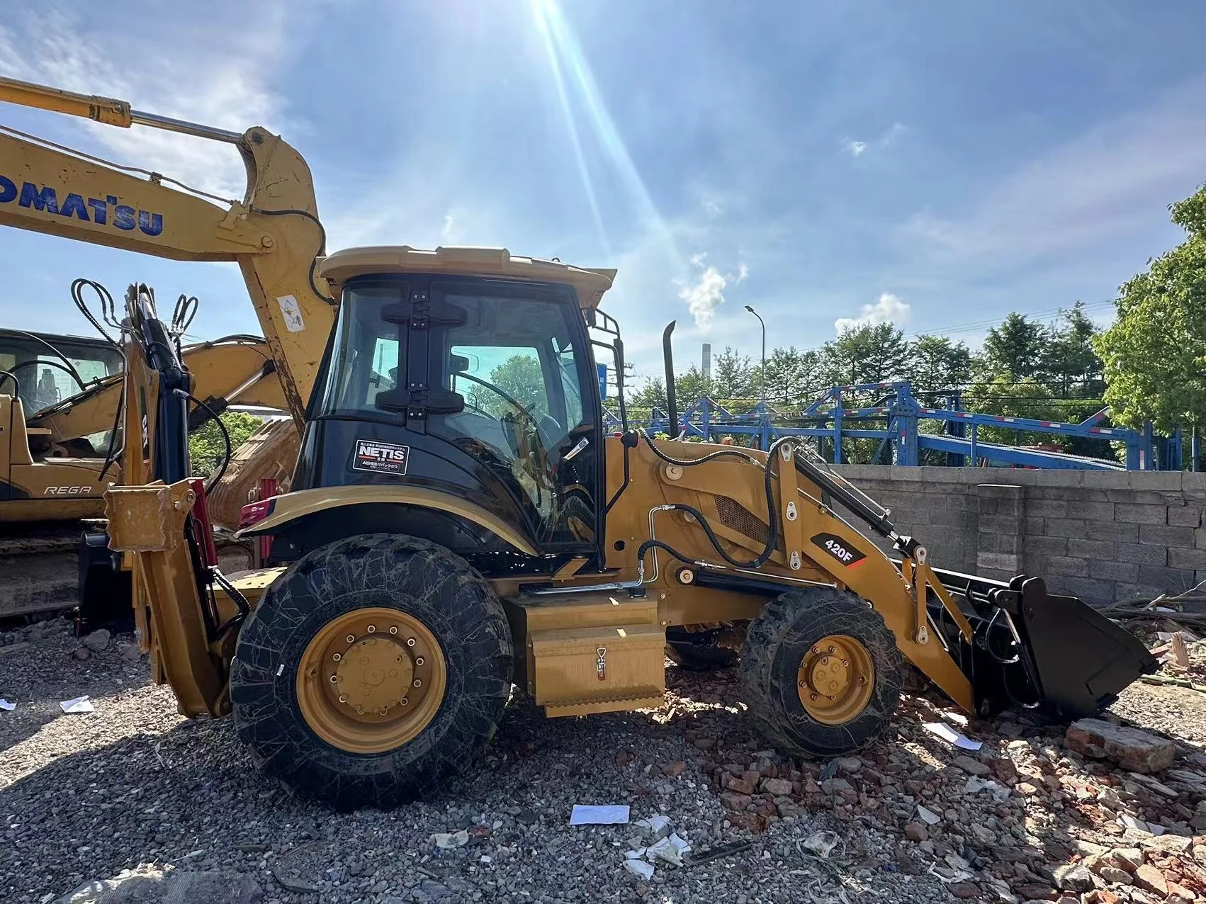 Экскаватор-экскаватор Caterpillar 420F 420F2 432F для продажи