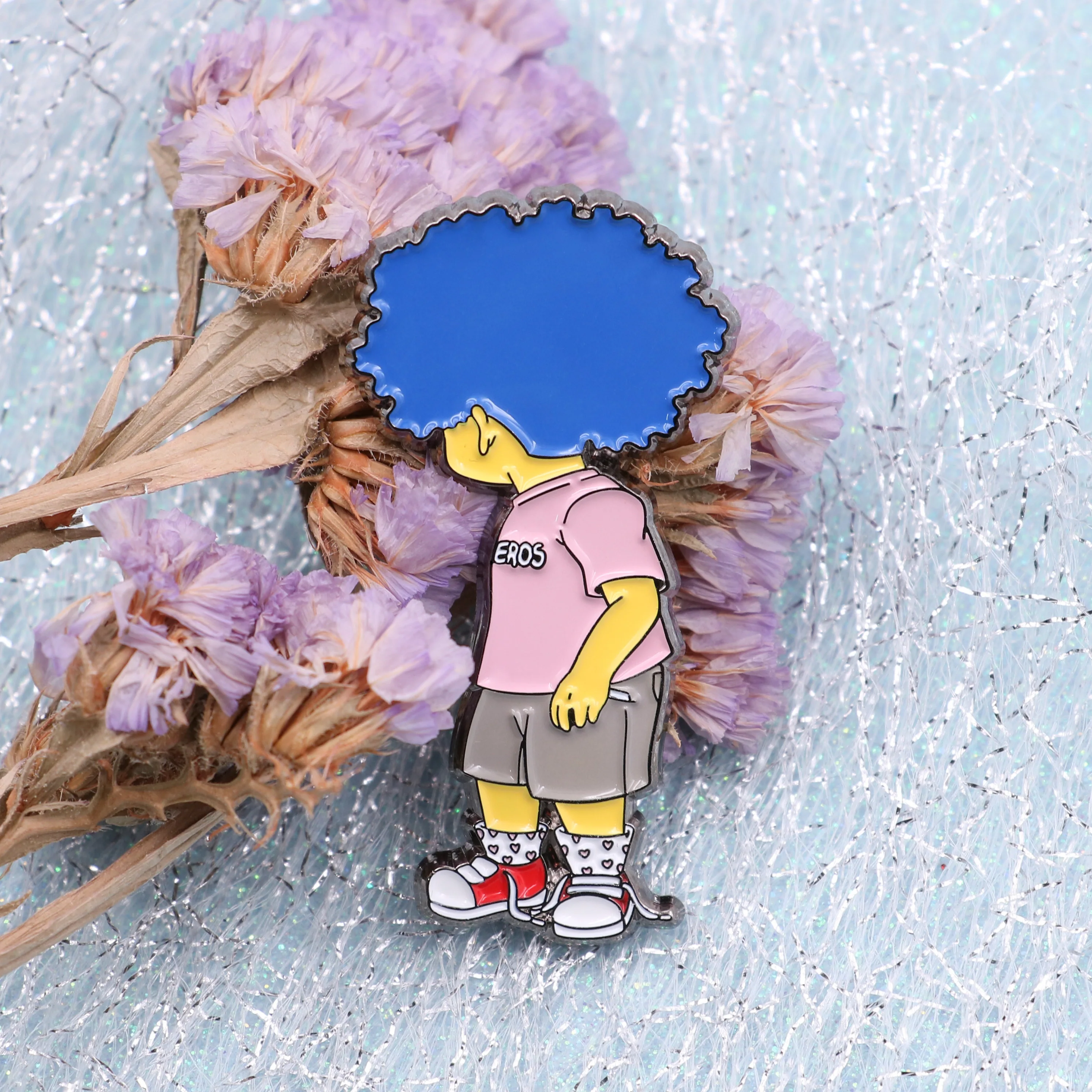 custom cap pins Newest Fashion Skeleton Shield Custom Hard Enamel Pin For Accessories Custom Enamel Pins