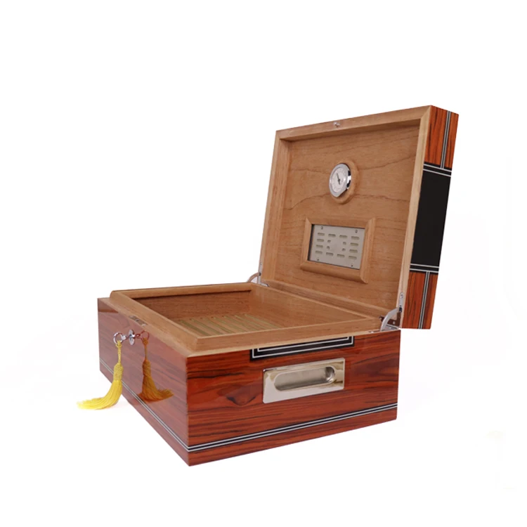 Custom Luxury Handmade Cigar Humidor Wholesale Cedar Cigar Desktop Box With Humidifier And Hygrometer