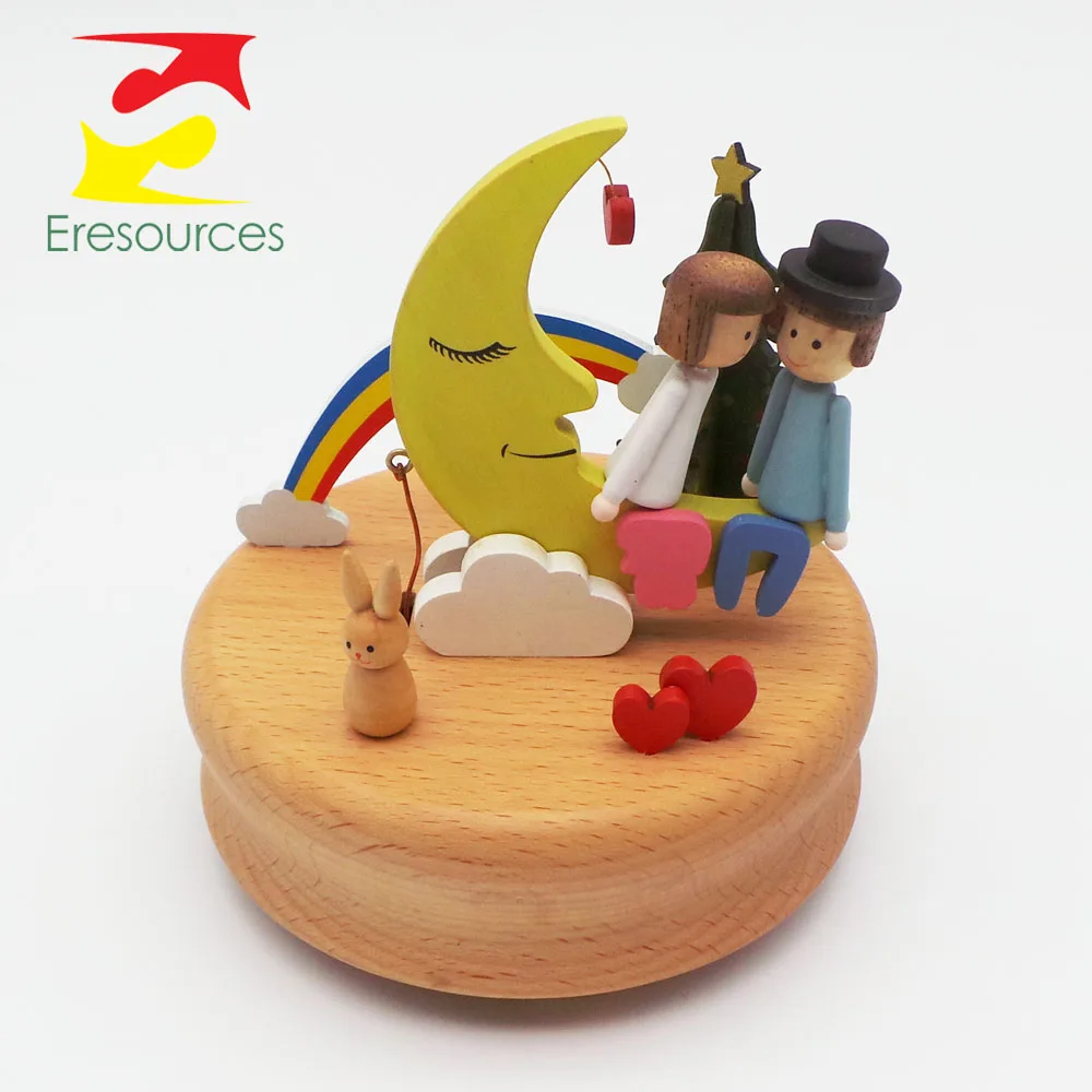 High Quality Beech Wood Lovely Couple Wooden Music Box