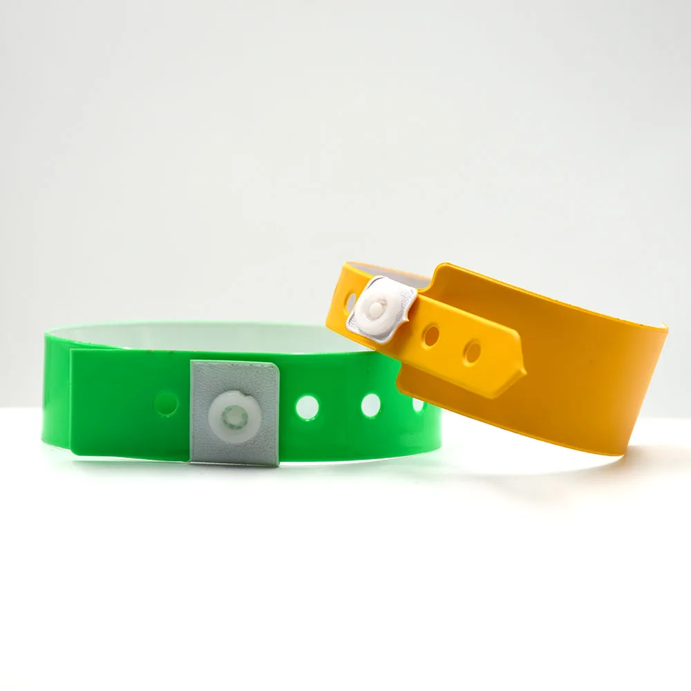 
Wholesale Cheap L Shape Soft comfortable custom vinyl wristbands event bracelet for events 