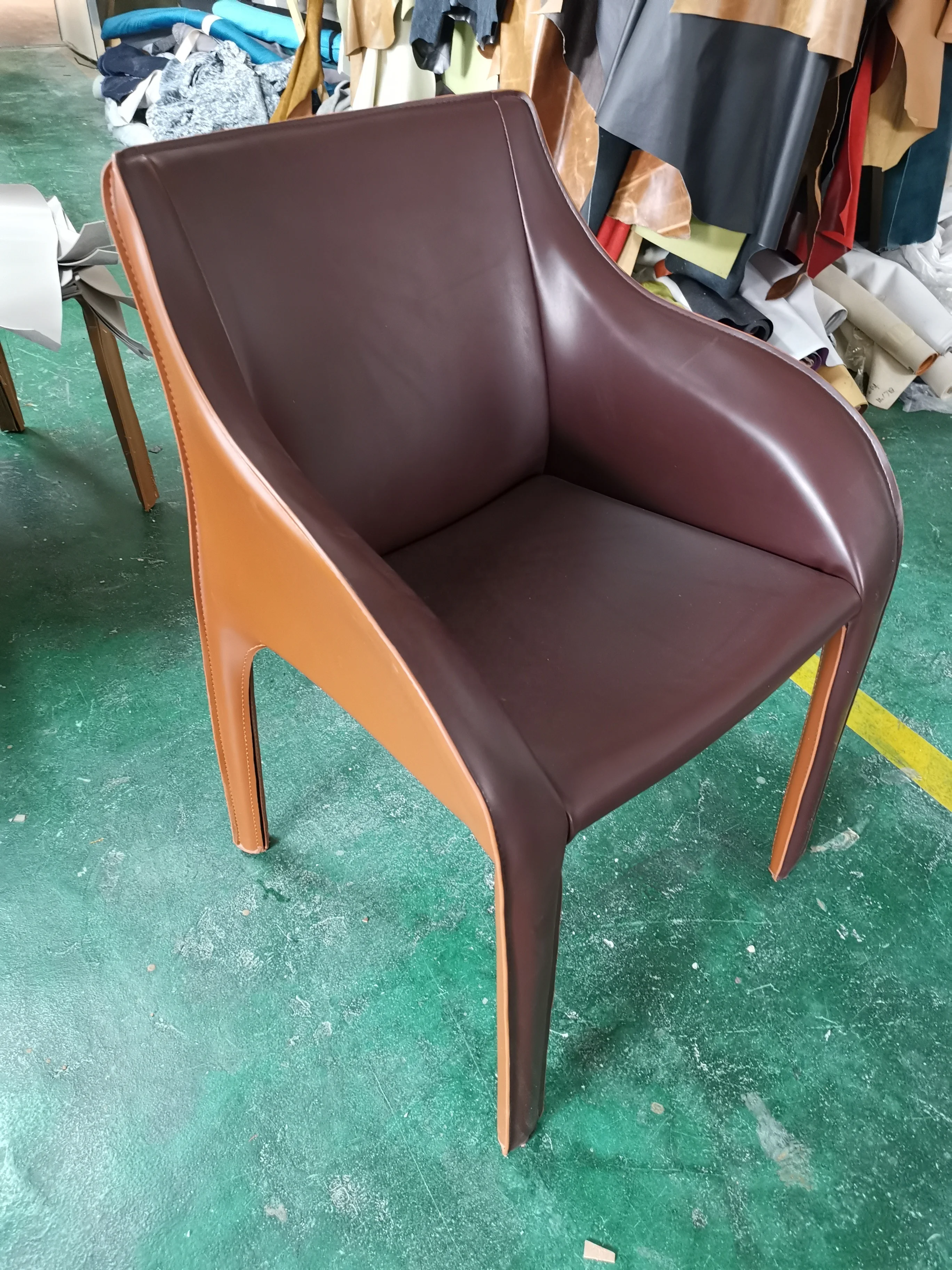 Modern simple dining room chair household dining chair personality fashion Nordic Italian saddle leather leisure chair back