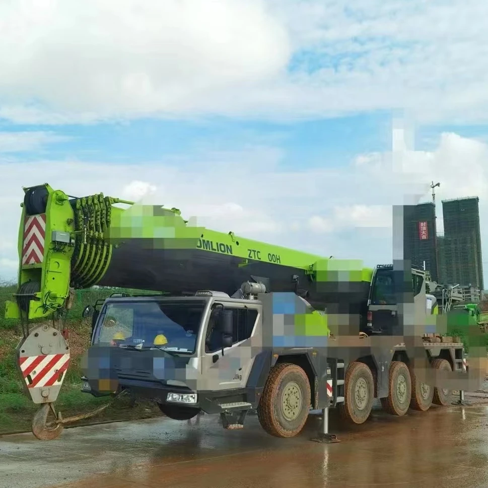 Известный китайский бренд Zoomlion ZTC1100H753 Подержанный автокран 110 тонн