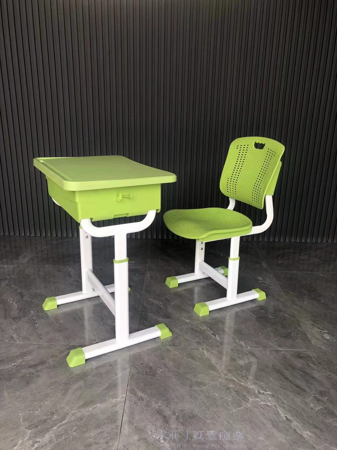 Best Seller School Desk Chair Nice Design Student Desk Chair for College Modern Style Made Wood Plastic Steel Frame school use