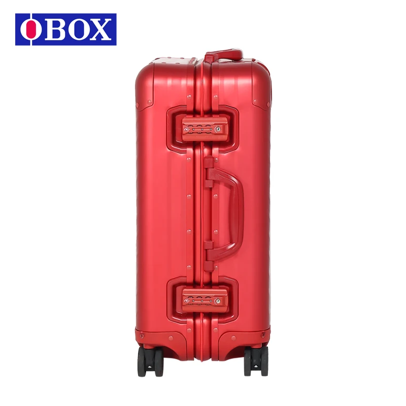 Customizable Eye-catching Large capacity Fashion trolley suitcase with Secure pull rod