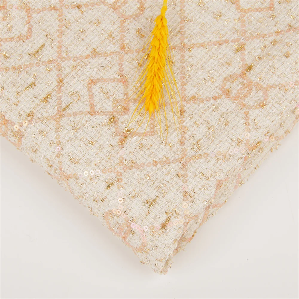 pink Small Fragrant Color Woven Tweed sequin embroidery Fabric Wholesale Woven 100%Polyester Tweed  Fabric for Winter Coat