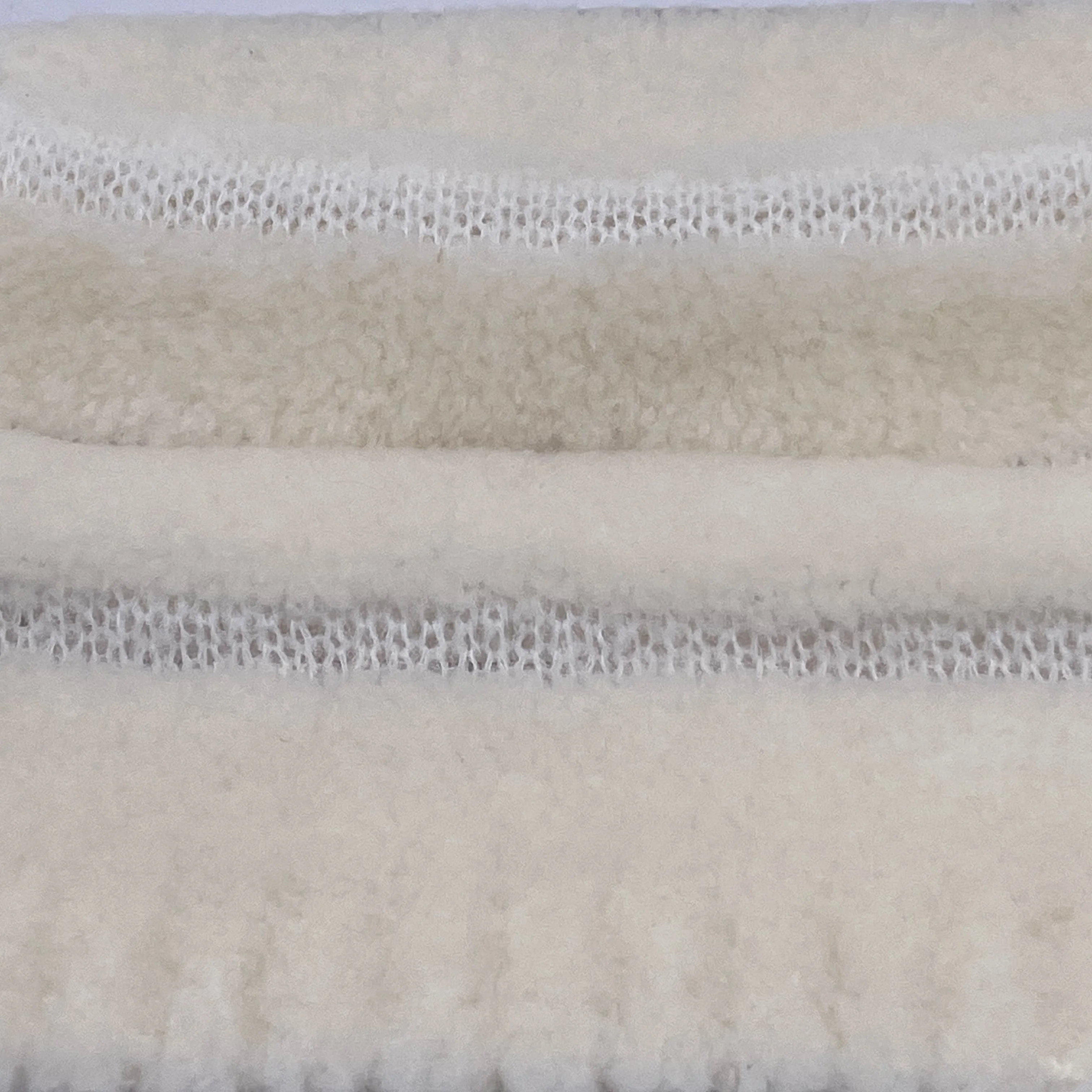 1/1.8 NM 83% Wool (RWS) Wool 17% Polyamide Nylon (Teddy Fleece)  Extreme Wool Cashmere Style Fancy Yarn
