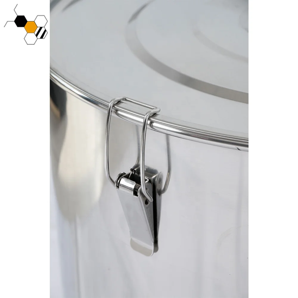 Honey Storage Tank Beekeeping Equipment 25~200Kg Stainless Steel Honey Bucket