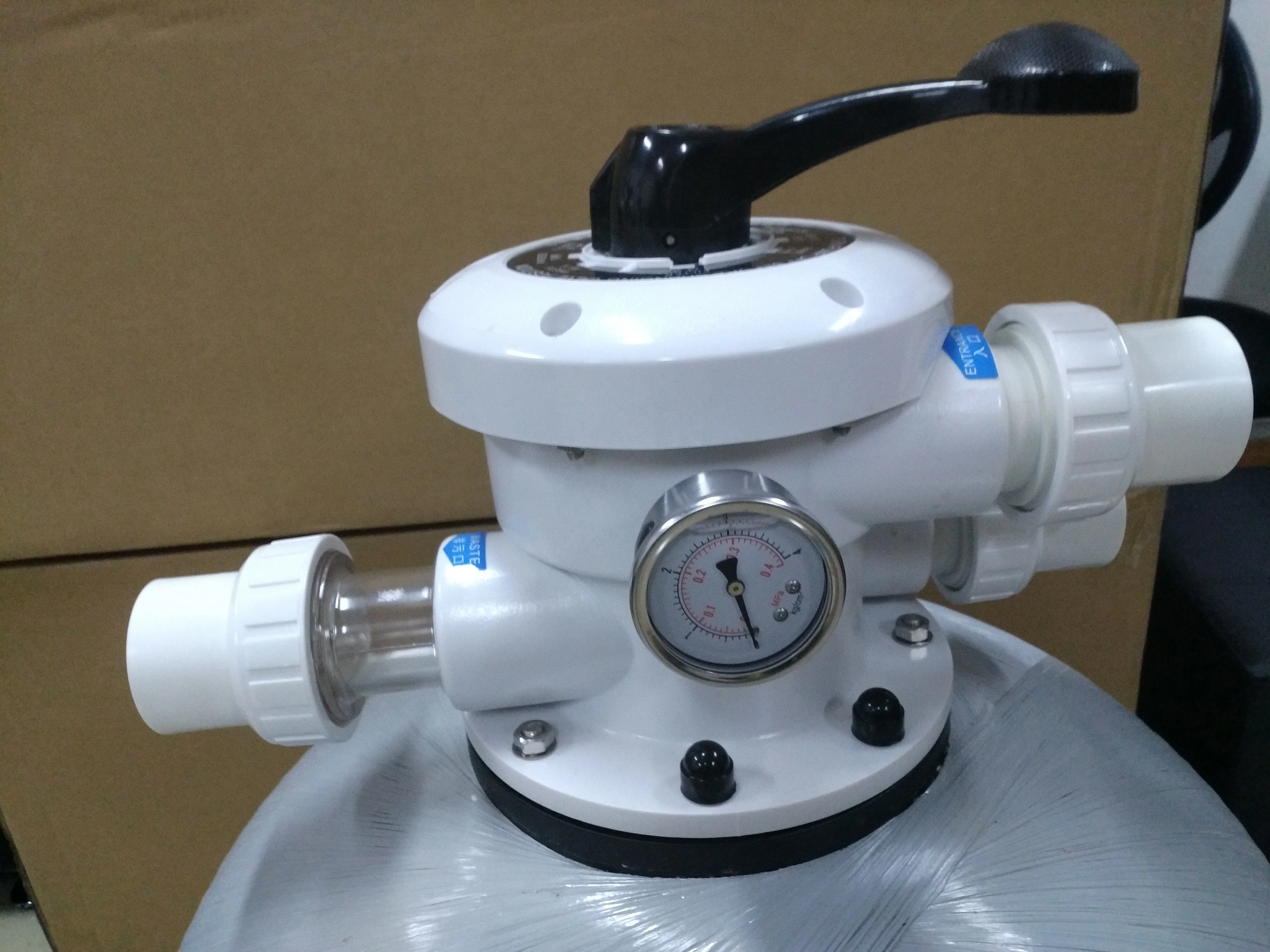 Factory Price Sales Good Quality Swimming Pool Supplies Fiberglass Sand Filter with 6 Way Multiport Valve