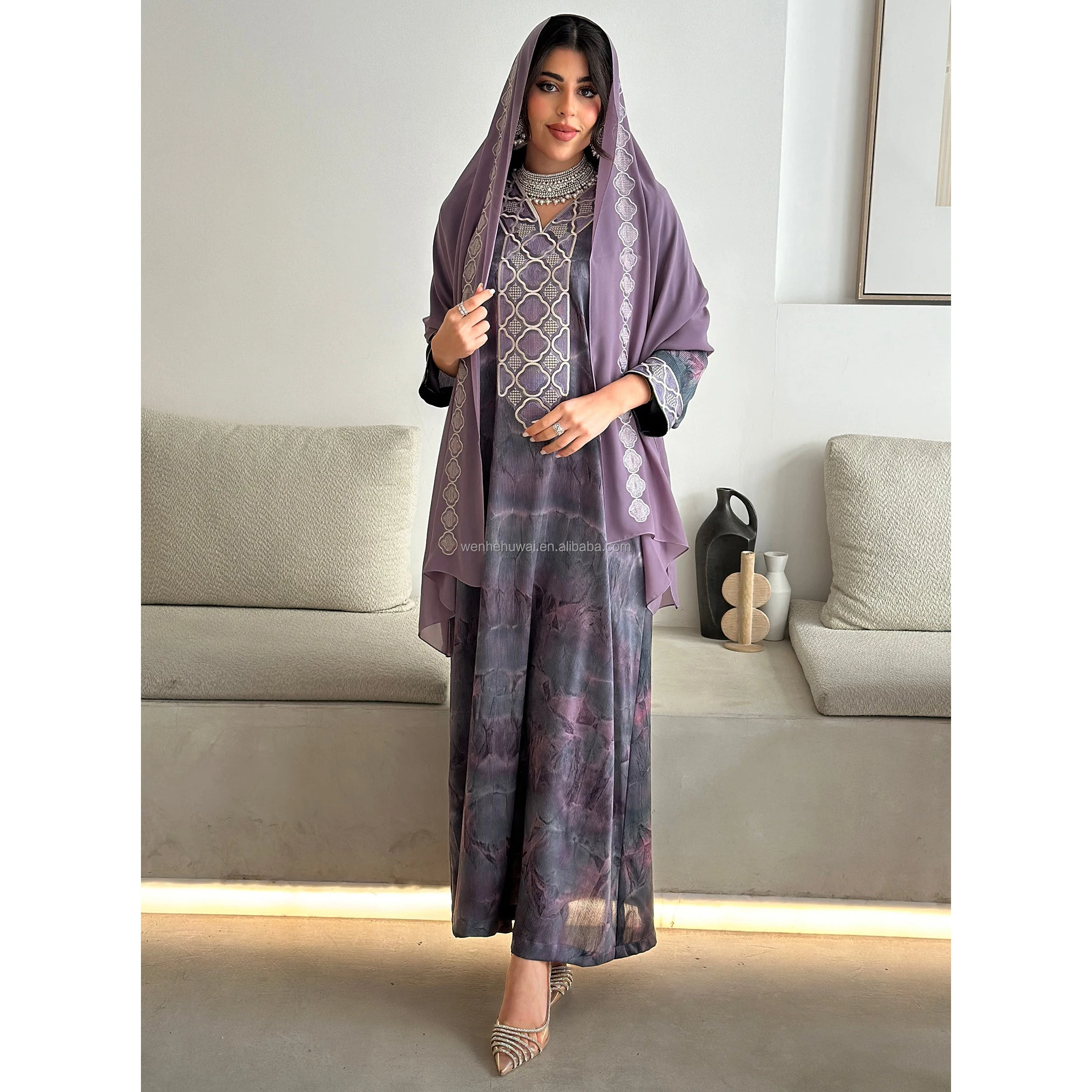 Custom Islamic Luxurious Embroidery dress makhawar dubai kuwaiti Gulf Dubai Muslim Ramadan Jalabiya