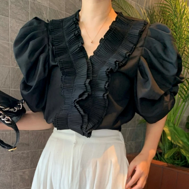 Boutique Wholesale 2022 Korean Chic Summer French Palace Style V-neck Stitching Ruffle Design Loose Puff Sleeve Shirt