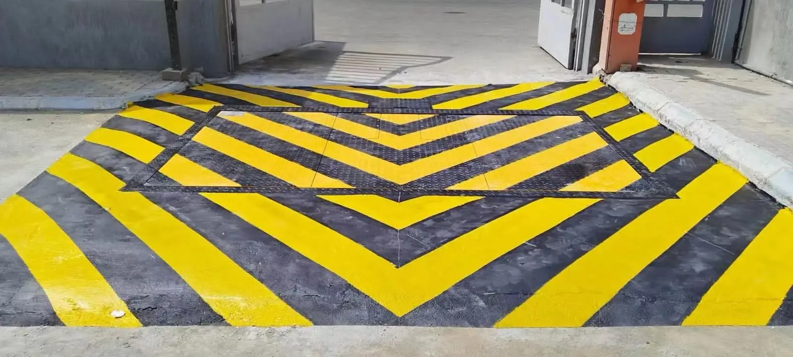 High-Security Barrier Remote Control Traffic Control Device Road Blocker for Access Control